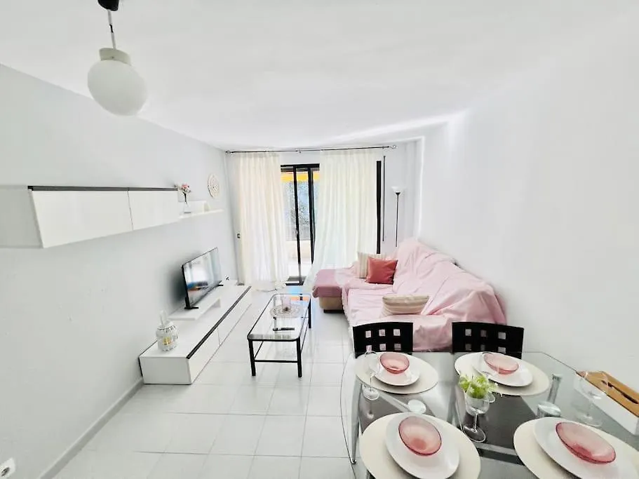 Apartamento Con Parking La Pineda Costa Dorada location